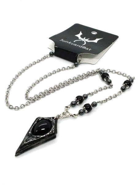 (Wholesale) Goth Necklace - Pendulum with Stone Options