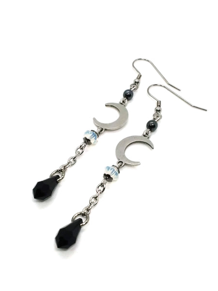 (Wholesale) Goth Earrings - Crescent Moon