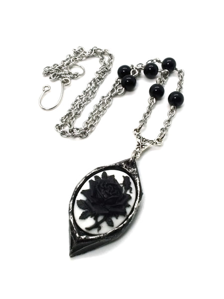 Goth Necklace - Pointed Oval with Setting Options
