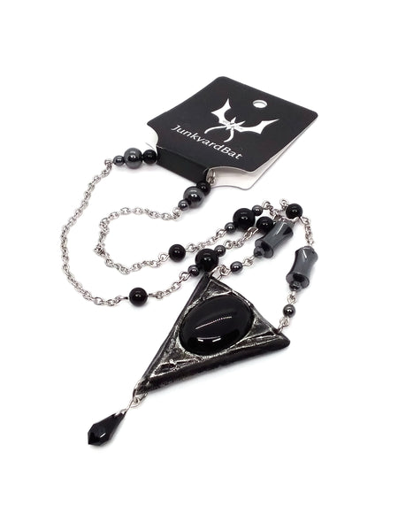(Wholesale) Goth Necklace - Triad - Onyx