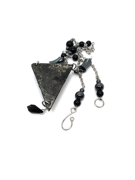 (Wholesale) Goth Necklace - Triad - Onyx